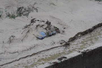 Погребват жертвите на водния ад във Варна