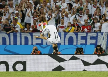 Льов хвали Клозе, иска победа над САЩ