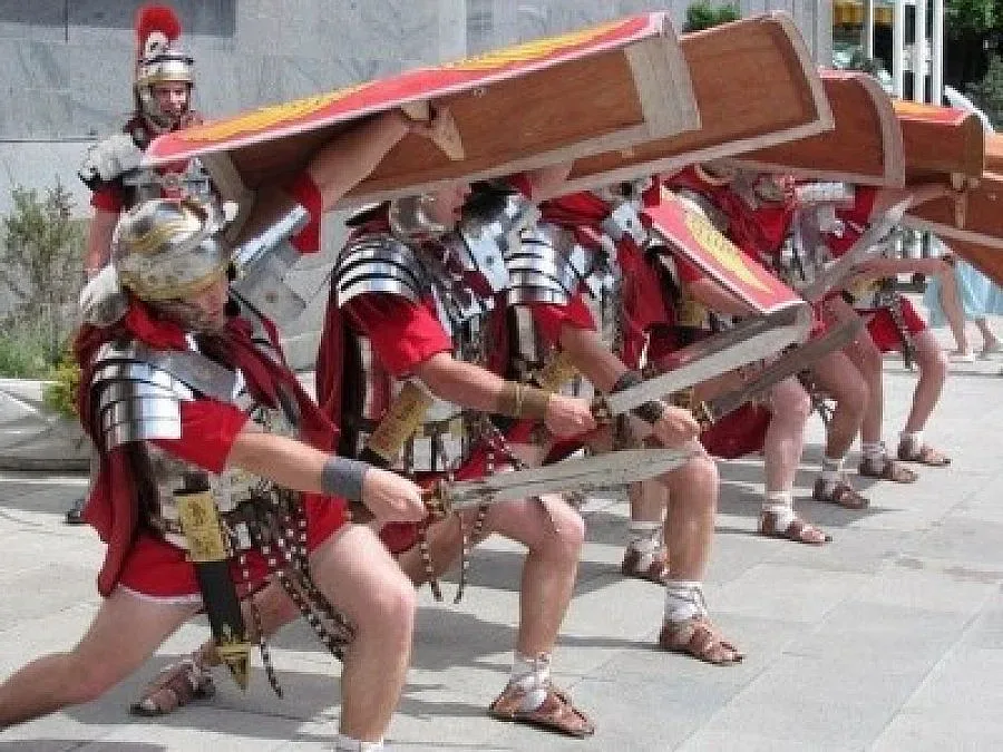 Отвориха пазар за роби в Сандански