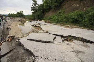 Възстановяват Прохода на републиката до месец