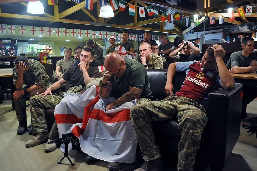 Англия: За нас няма дъно