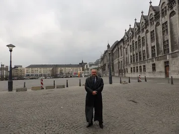 Император Карл Велики се ражда в Лиеж  