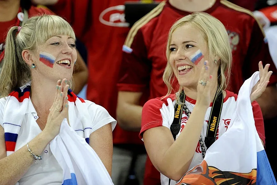 Неонацисти карат Русия да трепери