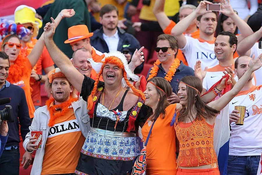 "Лалетата" изстреляха Риана на седмото небе