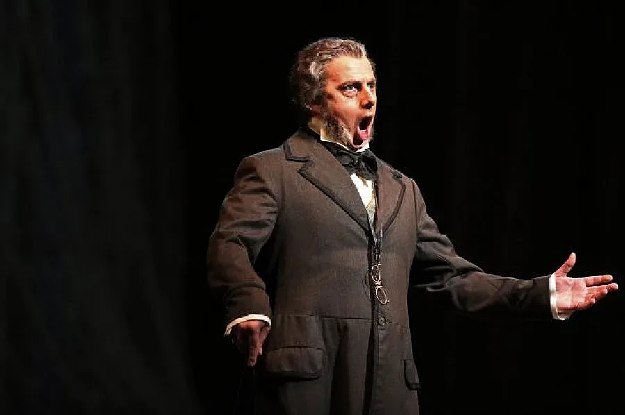 "Метрополитън" аплодира ученик на Гюзелев