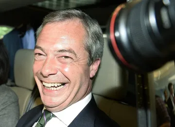 Фараж сформира група в ЕП 