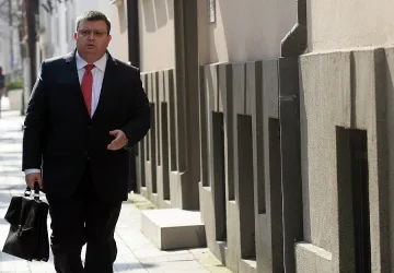 Цацаров: Няма доказателства за опит за убийство на Пеевски