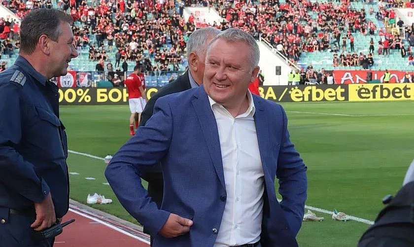 Футболният Спартак Варна е с нов треньор! Ето кой е той