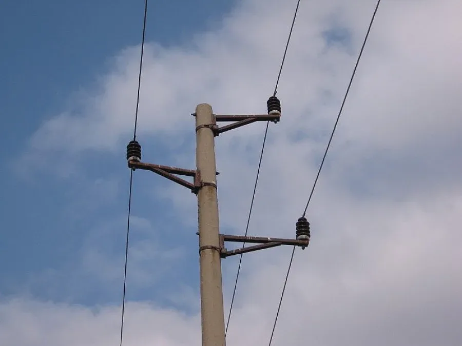 Волтова дъга обгори хлапе