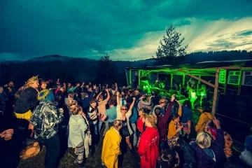 "Meadows in the mountains" събра хиляди меломани в Родопите