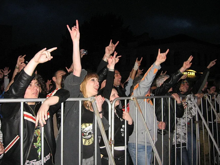 Даряват уникално вино на рок бандите в "Каварна рок 2014"