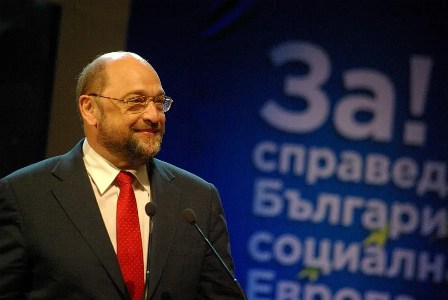 Сергей иска Шулц за шеф на червените депутати