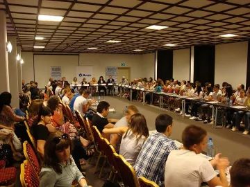 Ученици на заплата