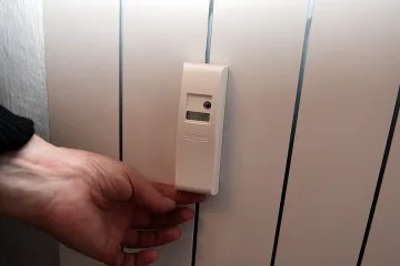 Новите цени на парното оставят Търново без радиатори