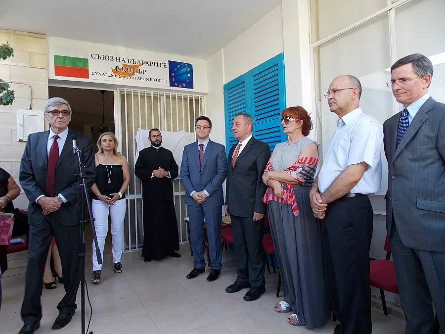 Вигенин: Българската общност в Кипър е мост между двата народа