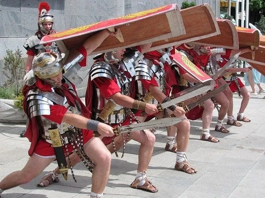 Римски пазар за роби и гладиатори води туристи в село Склаве