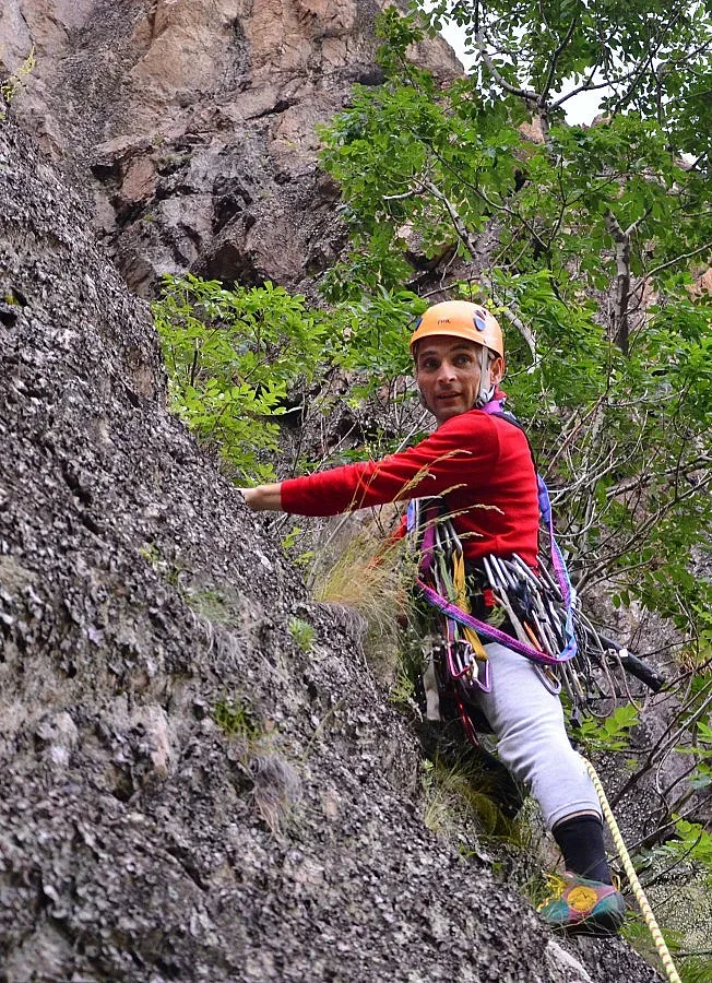 Покорителят на Еверест гледа към К2