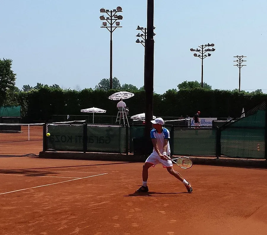 Кузманов спечели тенис турнира в Бургас