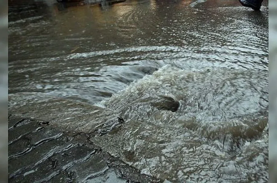 Мощна буря остави Пловдив под вода