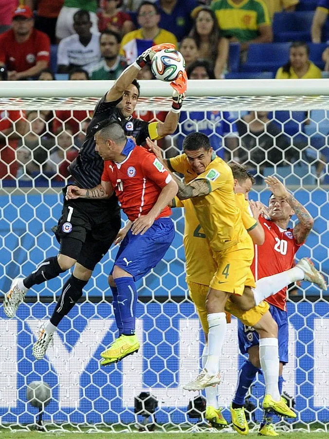 Чили извоюва трудна победа срещу Австралия