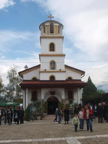 Избори за кмет и празник в едно в село Полена