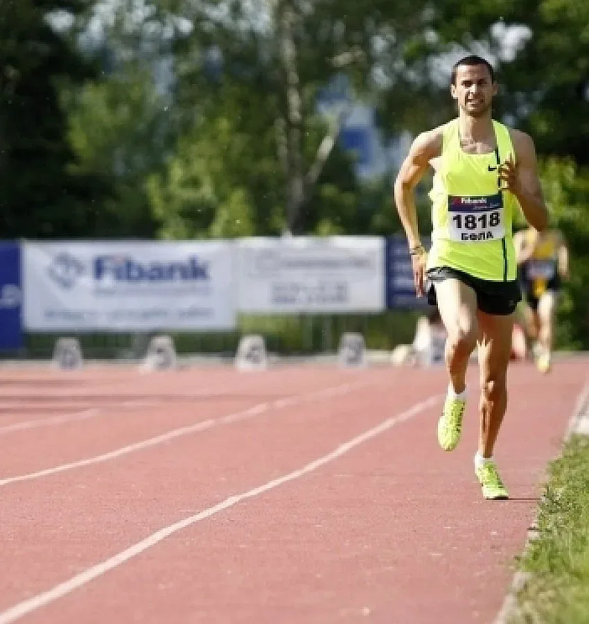 Митко Ценов подобри 45-годишен рекорд