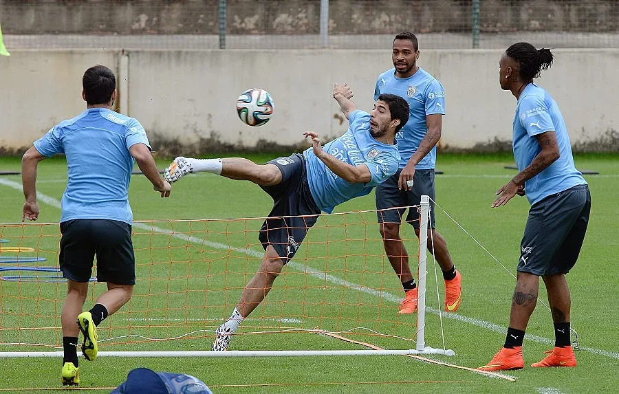 Луис Суарес тренира на пълни обороти