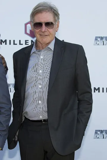 Харисън Форд си счупи крака по време на снимки