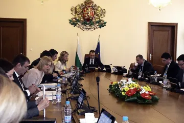 Раздават 20 млн. за наука преди изборите