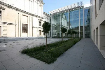 "Квадрат 500" е готов за експонати