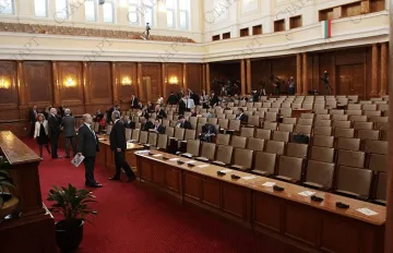 Липсва кворум в НС, депутатите ще работят утре