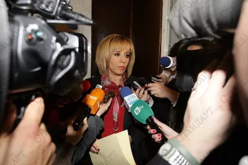 Манолова: Избори скоро, но не през юли