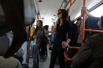 Четеш в автобуса - возиш се безплатно