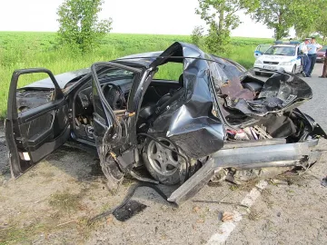 Борят се до дупка за Крумови закони на пътя