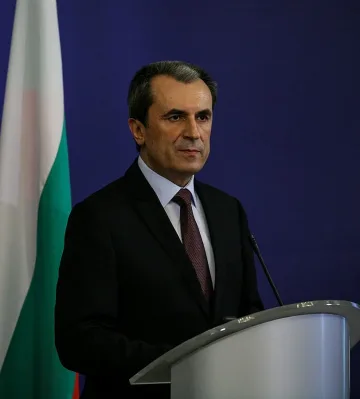 Пламен Орешарски е на "Позитано" 20