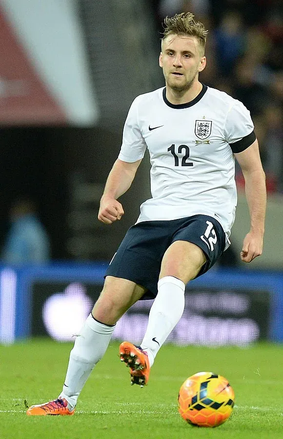 Манчестър Юнайтед позлатява тинейджър 