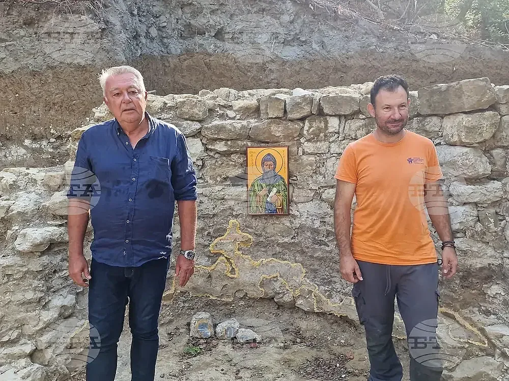 Откриха средновековен манастир на цар Иван Александър