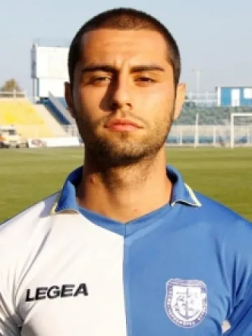 Сините прилапват талант от Бургас