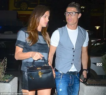 Роналдо на бокс с Ирина и 50 сент