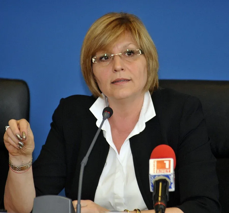 Министър Георгиева: Спортните организации имат 10 източници за финансиране