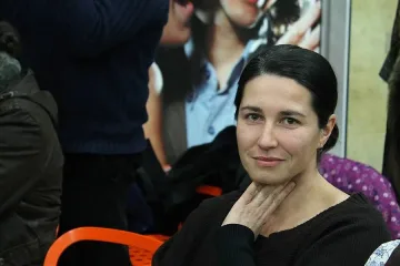 Оля Стоянова:   Животът е по-важен от писането