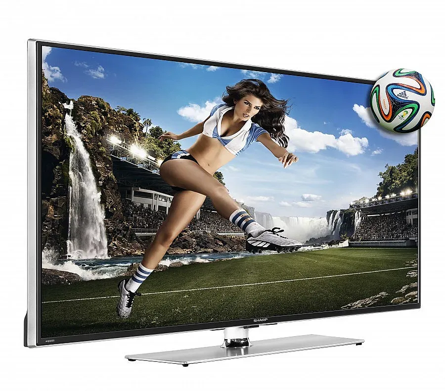 Печели награди като за Световно със „Стандарт"