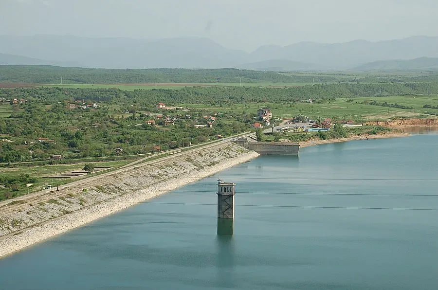 16-годишен ученик се удави в канал на язовир „Огоста”