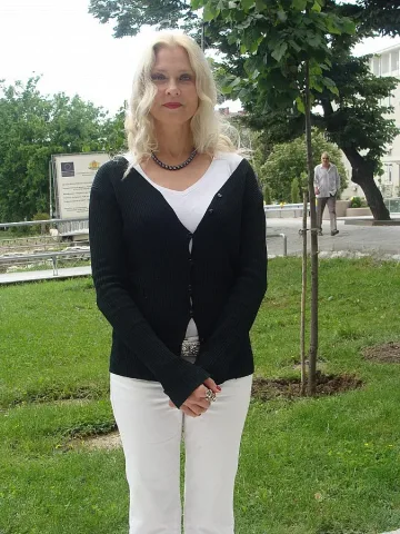 Изабела Русинова: Жената винаги побеждава