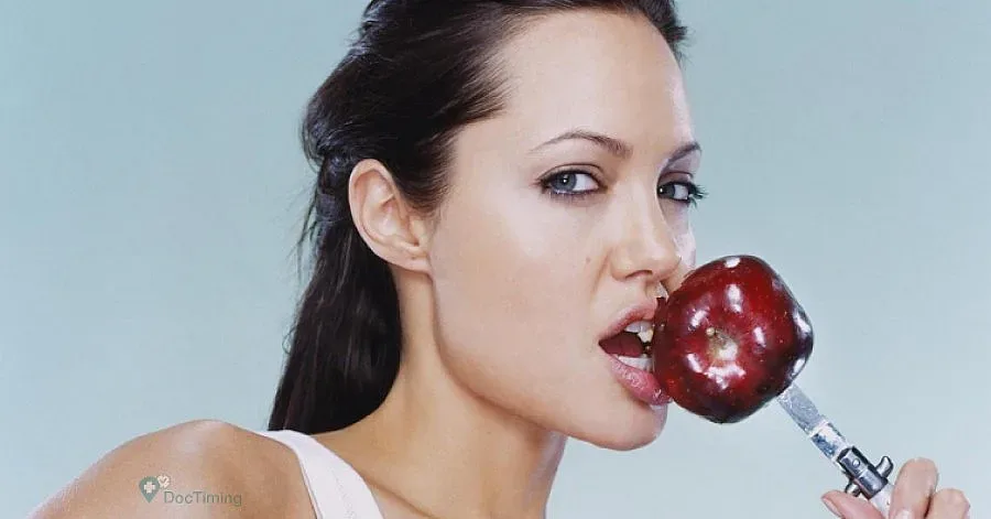 Естествено избелване на зъбите чрез 5 храни