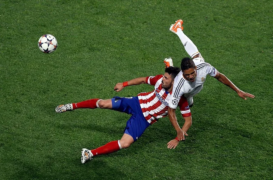 Давия Вия подписа с още един тим 