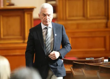 Атака не иска нови избори без решение на КС за евровота