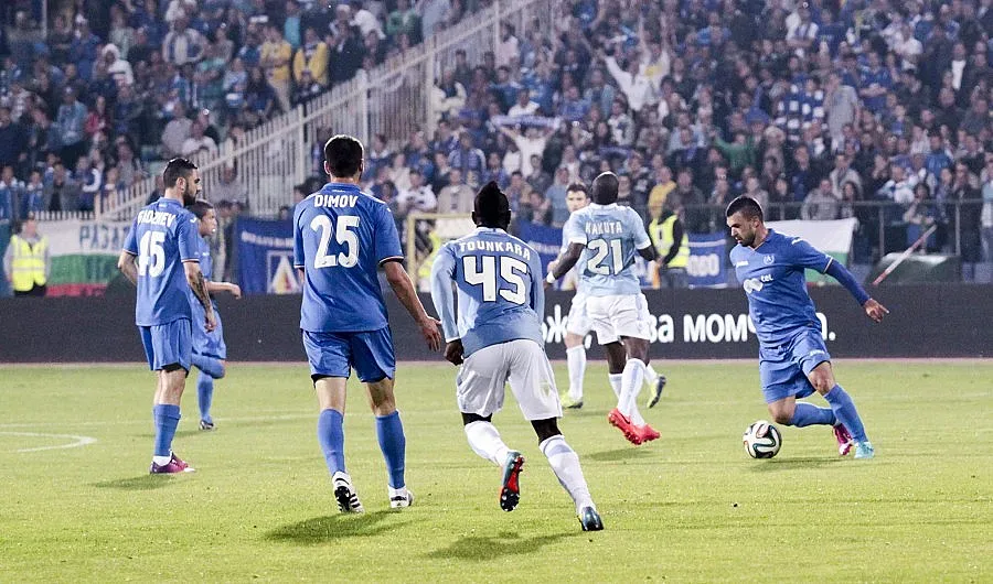 Пепе Мурсия поема "Левски"