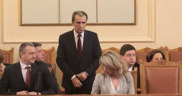 Орешарски: Анастасов е силна кандидатура за екоминистър