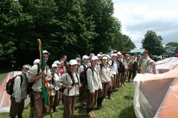 Млади туристи по стъпките на Ботевата чета